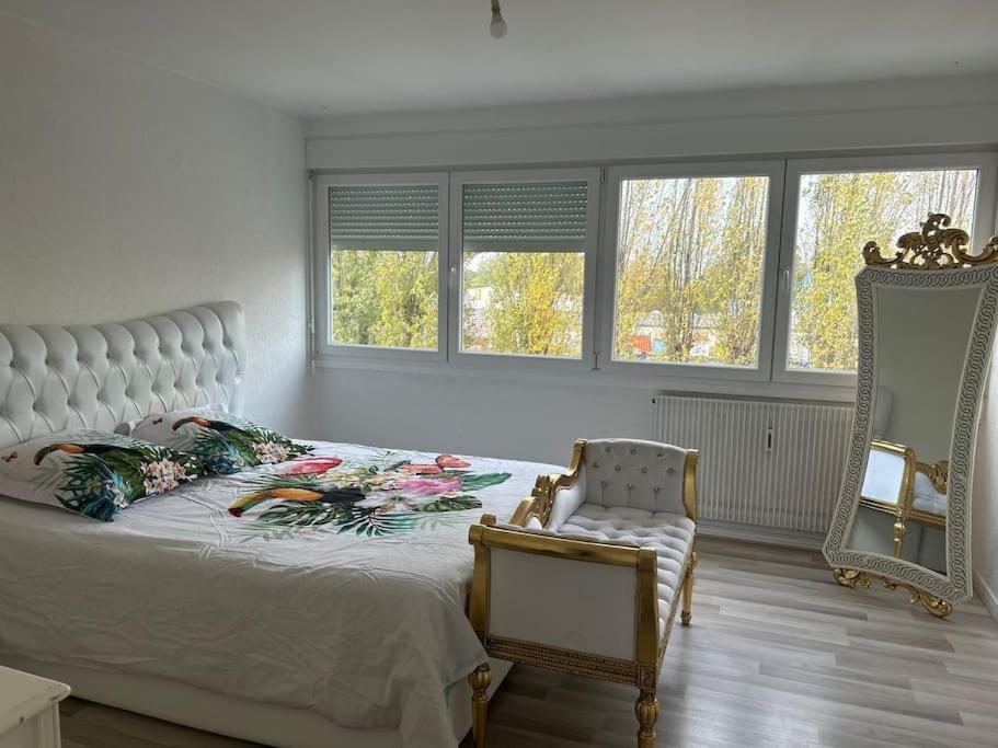 Appartement A Strasbourg Bagian luar foto